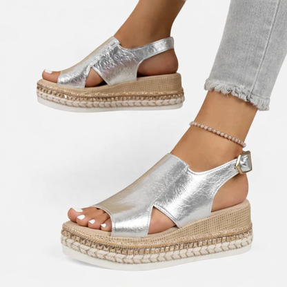 The Séraphine – Metallic Wedge Sandals | Solane Maison